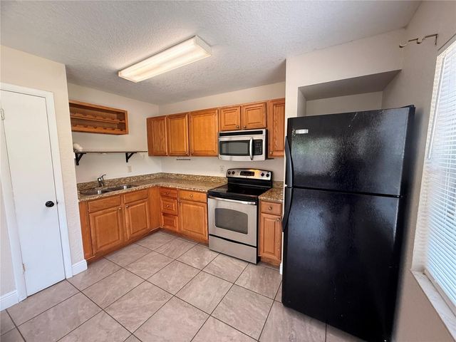 10123 N 11TH STREET A, Tampa, FL 33612