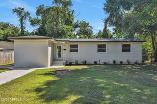 7442 DARWOOD Road, Jacksonville, FL 32211