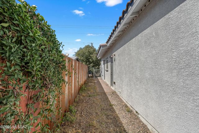 2956 N Palo Verde Avenue, Tucson, AZ 85716