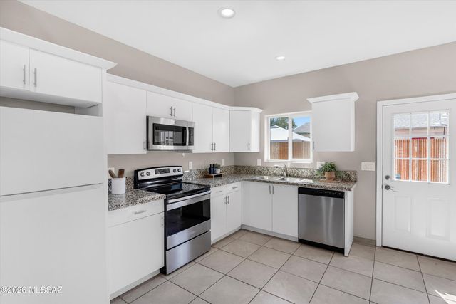 2956 N Palo Verde Avenue, Tucson, AZ 85716