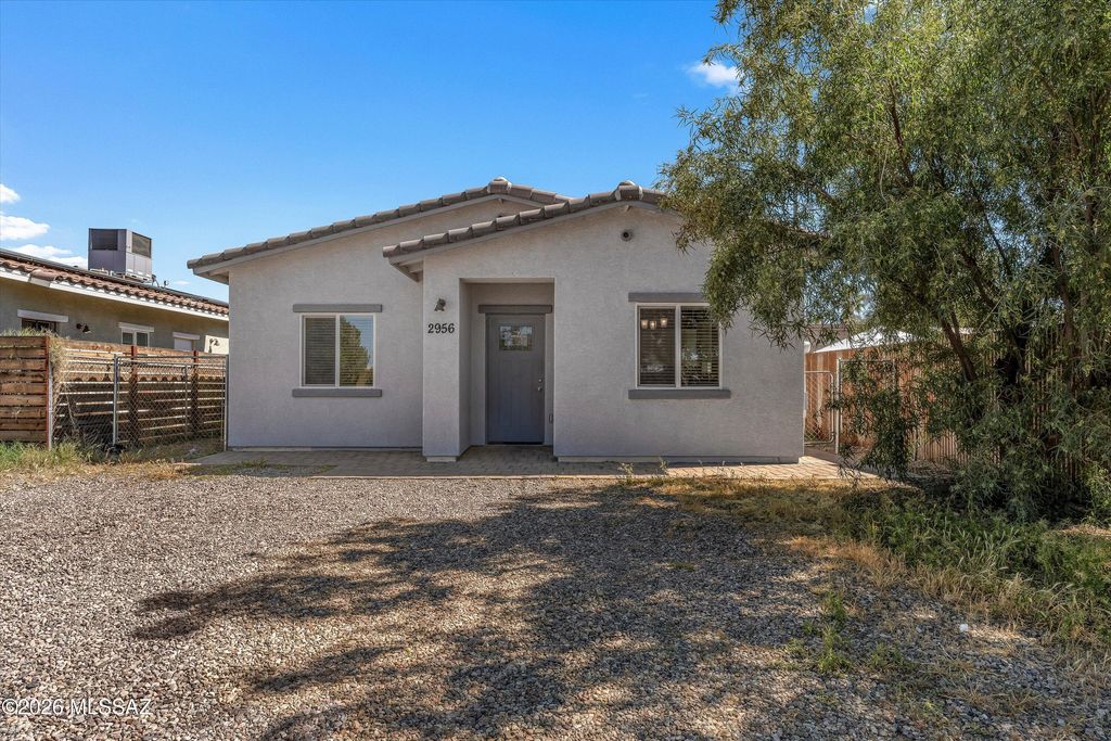 2956 N Palo Verde Avenue, Tucson, AZ 85716