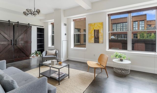 35 Fay St 401, Boston, MA 02118