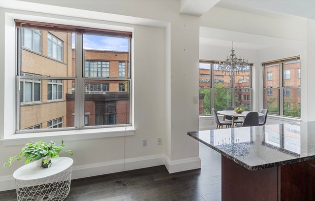 35 Fay St 401, Boston, MA 02118