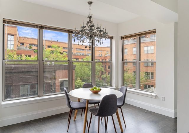 35 Fay St 401, Boston, MA 02118