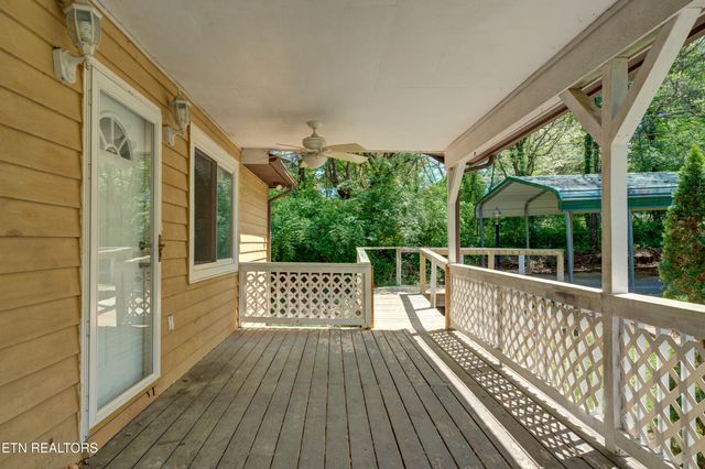 1940 Big Chiefs Skyview Drive, Sevierville, TN 37876