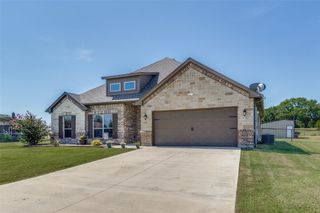 141 Valley Court, Paradise, TX 76073