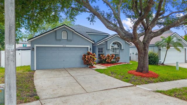 8606 FAWN CREEK DRIVE, Tampa, FL 33626
