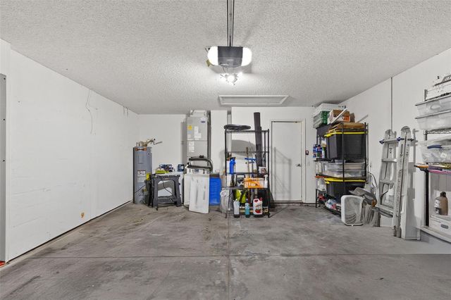 8606 FAWN CREEK DRIVE, Tampa, FL 33626