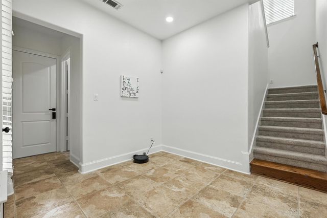 628 Four Stones Boulevard, Lewisville, TX 75056