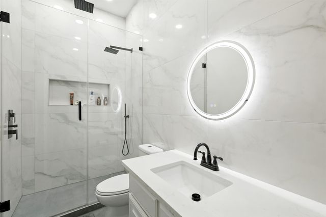 628 Four Stones Boulevard, Lewisville, TX 75056