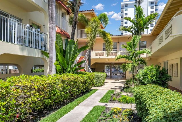 341 N Birch Road Unit 206, Fort Lauderdale, FL 33304