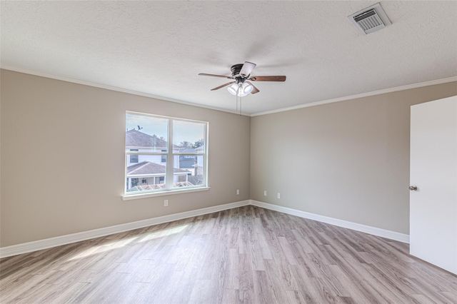 19526 Rocky Bank Drive, Tomball, TX 77375