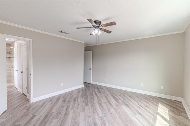 19526 Rocky Bank Drive, Tomball, TX 77375