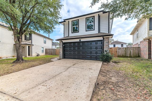 19526 Rocky Bank Drive, Tomball, TX 77375