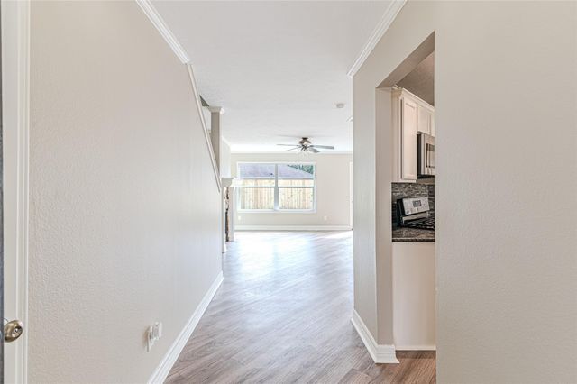 19526 Rocky Bank Drive, Tomball, TX 77375