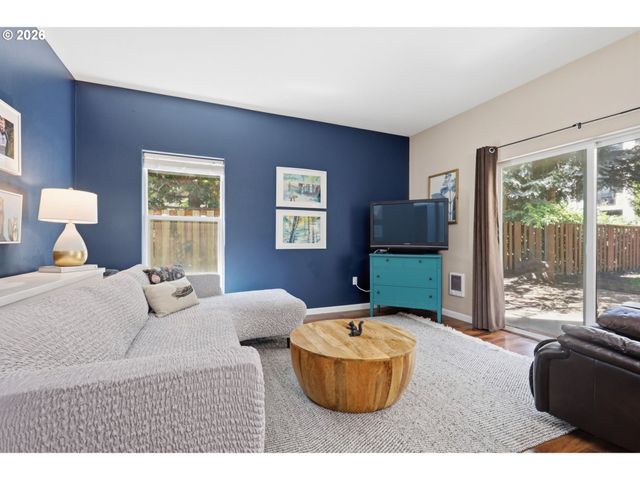 1153 Ne ARROYO Ave, Hillsboro, OR 97006