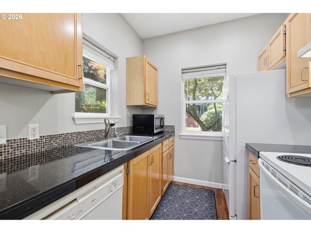 1153 Ne ARROYO Ave, Hillsboro, OR 97006