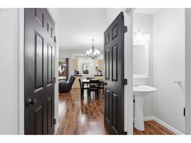 1153 Ne ARROYO Ave, Hillsboro, OR 97006