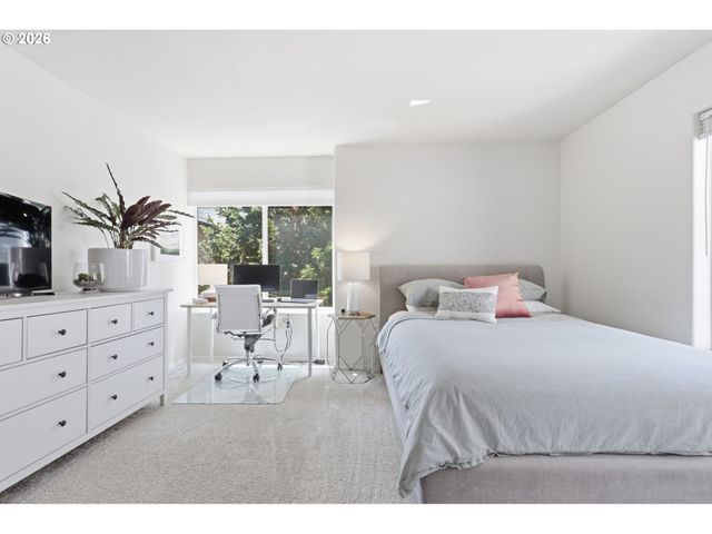 1153 Ne ARROYO Ave, Hillsboro, OR 97006
