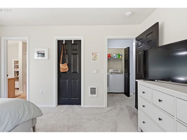 1153 Ne ARROYO Ave, Hillsboro, OR 97006