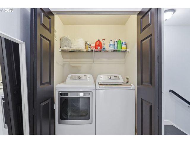 1153 Ne ARROYO Ave, Hillsboro, OR 97006