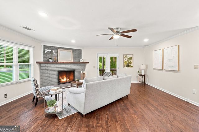 4691 Roberta Circle, Austell, GA 30106