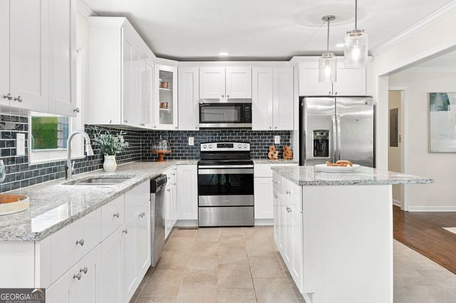 4691 Roberta Circle, Austell, GA 30106