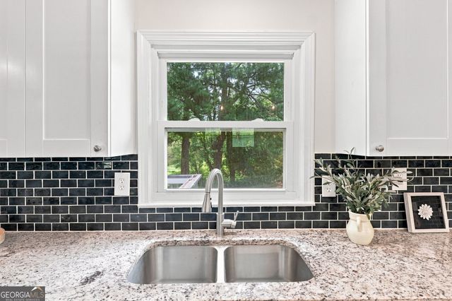 4691 Roberta Circle, Austell, GA 30106