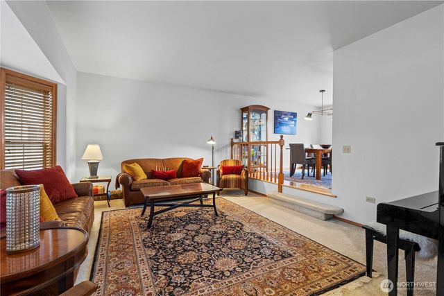 1103 SW 334th Place, Federal Way, WA 98023