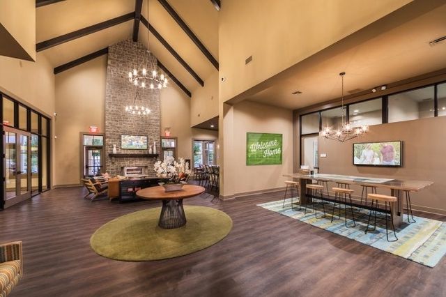 1597 Drakes Creek Rd, Hendersonville, TN 37075