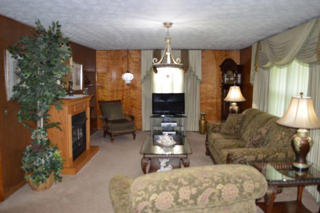 274 Washington Avenue, Harrogate, TN 37752