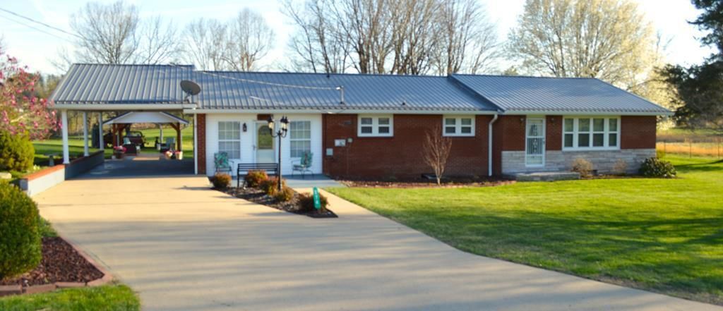 274 Washington Avenue, Harrogate, TN 37752