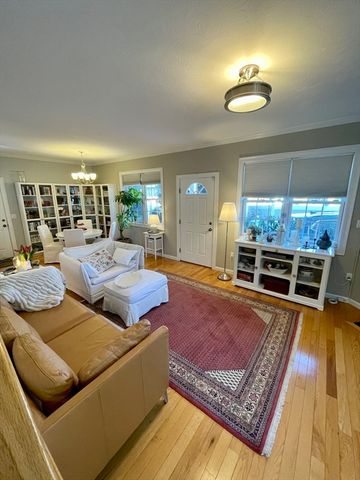 368 Boylston St A, Newton, MA 02459