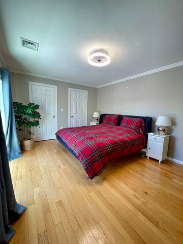 368 Boylston St A, Newton, MA 02459