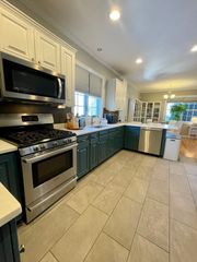 368 Boylston St A, Newton, MA 02459