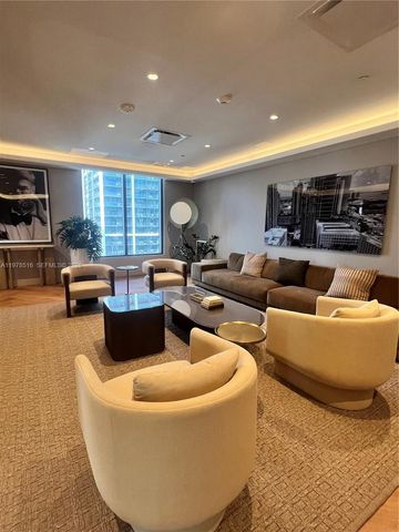 121 NE 5th st 3400, Miami, FL 33132