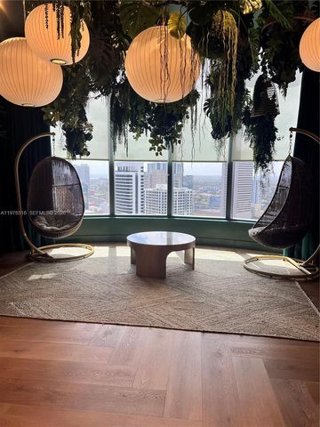 121 NE 5th st 3400, Miami, FL 33132