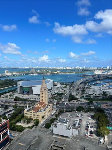 121 NE 5th st 3400, Miami, FL 33132