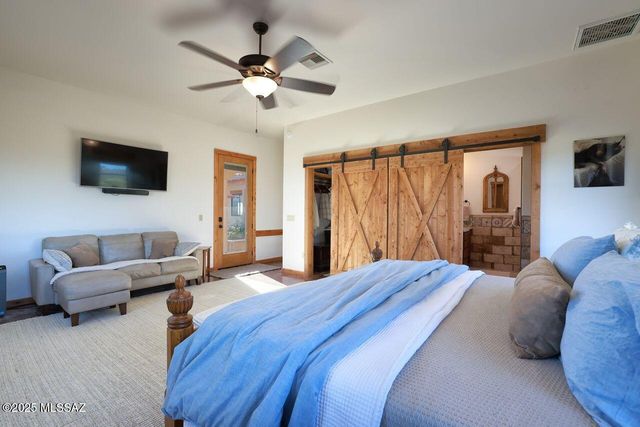 401 N Bully Hill Court, Oracle, AZ 85623