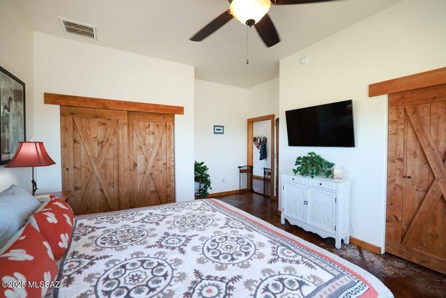 401 N Bully Hill Court, Oracle, AZ 85623