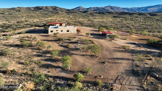 401 N Bully Hill Court, Oracle, AZ 85623