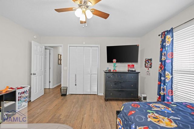 121 Glynn Street, Jesup, GA 31545