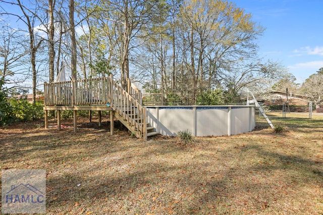 121 Glynn Street, Jesup, GA 31545