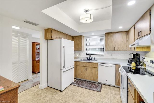 95 Saint Andrews BLVD A110, Naples, FL 34113