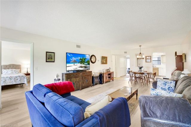 95 Saint Andrews BLVD A110, Naples, FL 34113