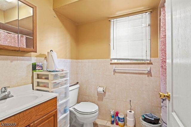 135 S 15Th St, Newark City, NJ 07107