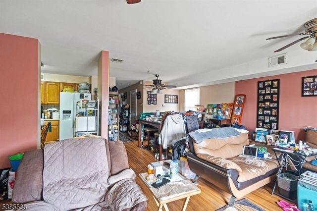 135 S 15Th St, Newark City, NJ 07107