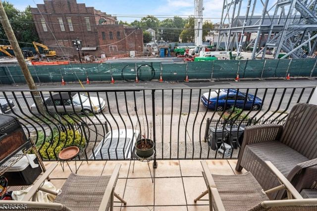 135 S 15Th St, Newark City, NJ 07107