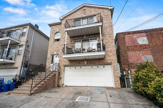 135 S 15Th St, Newark City, NJ 07107