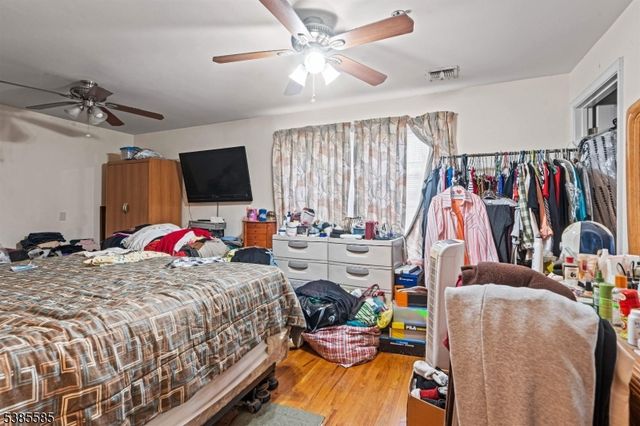 135 S 15Th St, Newark City, NJ 07107